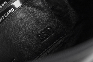 LEAS Banktasche & Geldtasche mit RFID Schutz gegen Datendiebstahl in Echt-Leder, schwarz